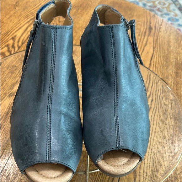 Earth Kristy Admiral Blue Women's  Peep-Toe Ankle Boots - Picture 1 of 12